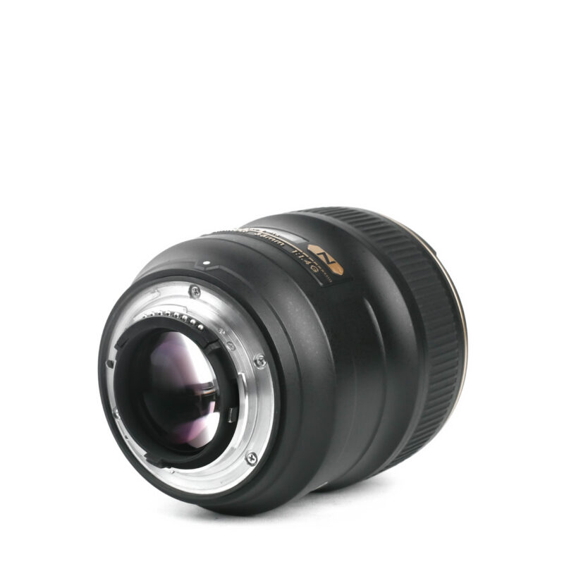 Nikon AF-S 35mm F1/4 G N / Lensa Nikon AF-S 35 mm F1.4 G N - Image 5