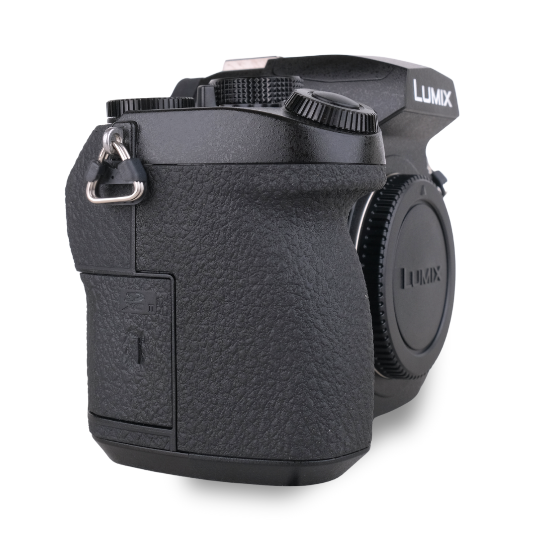 Lumix G90 Body Black - Image 5