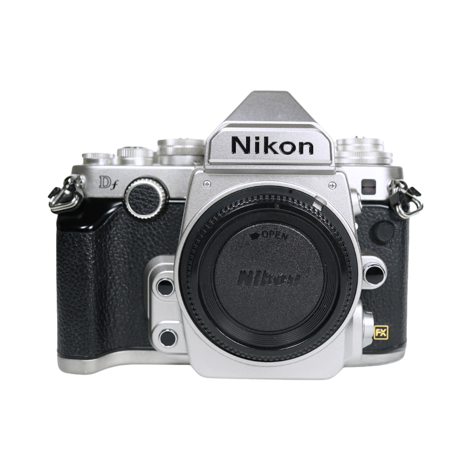 Nikon Df Front